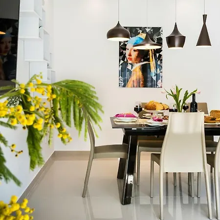 Ika Villa