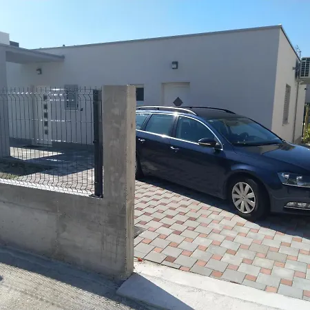 Ika Villa Podstrana